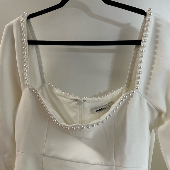 ODD MUSE MIDI PEARL DRESS! - Picture 5 of 7